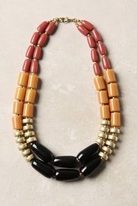 Collier en résine de planète du système solaire, modèle créatif tendance, sculpture artisanale faite à la main pour hommes et femmes - Product Image 3