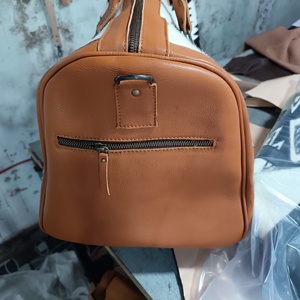 Bolsa de Viaje Tipo Saco de Silla de Montar, Estilo Occidental, para Mujer, de Cuero Genuino, Color Personalizado, Estilo Bohemio, Venta al por Mayor - Product Image 4