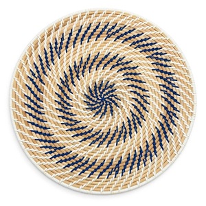 High Quality Round Shape Handwoven Flower Rattan Charger Home Decor Accessory for Dining <b>Table</b> <b>Mats</b> & Pads Coaster Placemat Pad - Product Image 1