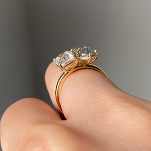 Bague de fiançailles et de mariage en or jaune 14 carats pour elle avec 2 pierres de diamant cultivé en laboratoire de 3.00 carats - Product Image 3