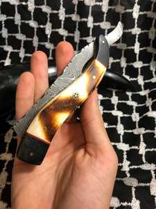 Rasoir en acier Damas sur mesure avec manche en bois d'os brûlé Supporté OEM DIY Grade Barbiers Cadeau Couteaux Fabrication - Product Image 6