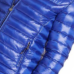 Chaquetas Acolchadas de Invierno de Alta Calidad Más Vendidas para Hombre y Mujer, Bordado Frontal, Cuello Alto, Fáciles de Usar, Todas las Tallas y Colores, MOQ Bajo - Product Image 5