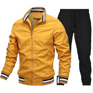 Conjunto Deportivo Personalizado con Logotipo, 100% Algodón, Cierre Completo, Traje Deportivo Informal para Gimnasio, para Hombre, Diseño 2 en 1, Elástico en Cuatro Direcciones, Transpirable - Product Image 1