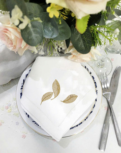 Serviettes de table en coton brodées sur mesure en gros, feuilles dorées métalliques, serviettes de table en coton, serviettes de table en tissu à ourlet festonné, maison, hôtel, vacances - Product Image 4
