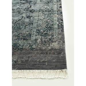 พรมขนสัตว์ผสมไหมถักมือ Far East Skrt-814 สีเทา-ดำ ลายดอกไม้ สำหรับห้องนั่งเล่น ห้องโถง ทางเดิน รูปทรงสี่เหลี่ยมผืนผ้า ดีไซน์แบบจิ๊กซอว์ - Product Image 4