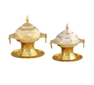 ชามสเตนเลสสตีลเคลือบทองสไตล์อาหรับเคลือบทองพร้อมขาตั้งเงิน - Product Image 3