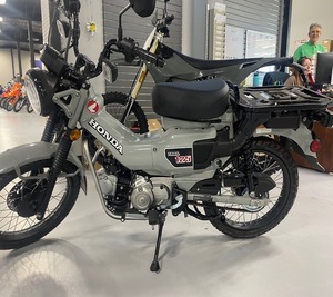 Motocyclettes neuves de haute qualité Trail125 Grays 2025 - Product Image 2