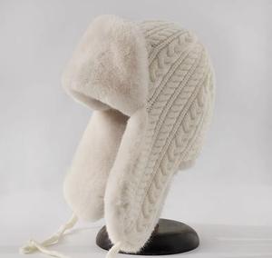 หมวกฤดูหนาวใส่ได้ทั้งชายและหญิงใส่ได้ทั้งชายและหญิงผ้าวูลถักมือปัก Y2K หูขยายเพื่อป้องกันการปั่นจักรยานได้แรงบันดาลใจ Lei - Product Image 1