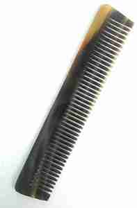 Peigne en corne naturelle personnalisé de haute qualité fabriqué à la main pour coiffer les cheveux en véritable corne de buffle d'Inde,. - Product Image 2