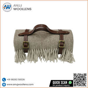 Manta lisa de espiga de color marrón suave con diseño personalizado a precio mayorista - Product Image 2