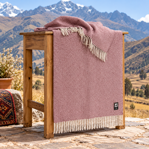 Couverture en laine d'alpaga mélangée, tissage plat uni avec franges - Product Image 4