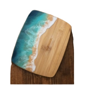 Planche à découper en bois et résine, nouvelle conception, fabriquée à la main en Inde, pour les fêtes de bureau et les restaurants, dernier design. - Product Image 2