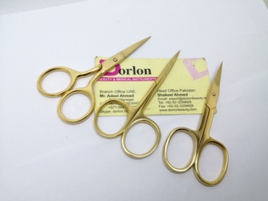 Ciseaux de manucure professionnels en acier inoxydable avec ressort d'étiquette personnalisée pour l'utilisation des ongles et des sourcils de cils - Product Image 6