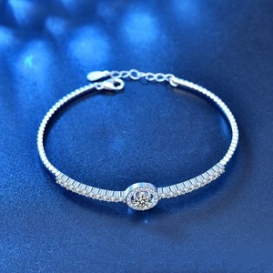 <b>Top</b> Selling Classic Moissanite Tennis Bracelet Timeless Jewellery Piece for Her Available at Affordable Price from India - Product Image 3