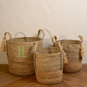 Cesta de Almacenamiento de Pasto Marino Hecha a Mano al Mejor Precio y Cesta Alta de Pasto Marino con Flecos Hecha en Vietnam - Product Image 1