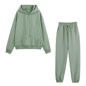 Nouveau survêtement pour femmes de haute qualité, avec cardigan à col roulé mi-long, pantalon rayé et manches longues - Product Image 1