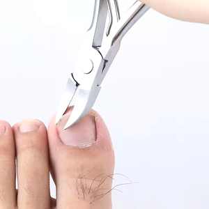 Cortaúñas Profesional de Acero Inoxidable 2025 con Acabado Satinado para Cutículas y Piel Muerta - Product Image 4