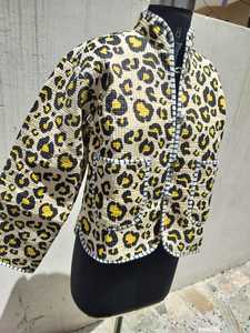 Chaquetas Kantha indio de algodón con estampado de bloques a mano, cortavientos acolchado de invierno con cuello en V y Media manga para mujer, carcasa de cuero tejido - Product Image 5