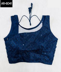 Vêtements ethniques indiens Party Wear Net Designer Blouse Retour Crochets ouverts avec travail fabuleux Donne un look chaud Blouse prête à l'emploi pour Saree - Product Image 1