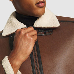 Chaqueta de Cuero para Motociclista de Invierno para Hombre, Corte Regular, Marca Personalizada, Cuello Alto, Bordado, Diseño de Logotipo Personalizado, Ecológica, Venta al por Mayor - Product Image 3