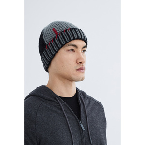 หมวกไหมพรมถักแบบนิ่มลายอะคริลิคสีเข้มเบอร์กันดีสำหรับผู้ชายหมวกแบบพับสองชั้นสำหรับฤดูหนาวพร้อมโลโก้อุปกรณ์เสริมสำหรับฤดูหนาวระดับพรีเมียม - Product Image 3