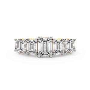 Bague d'anniversaire de luxe en or massif 14 carats avec diamant de laboratoire taille émeraude 2,00 carats, couleur FG, clarté VS, 7 diamants, prestige haute carat - Product Image 2