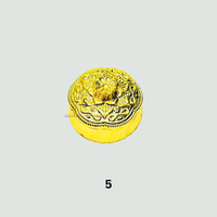 Vieux motif concepteur or Coted petit Kumkum Dibbi beau motif travail Kum Kum boîte pour demoiselle d'honneur Sangeet, Haldi, faveur