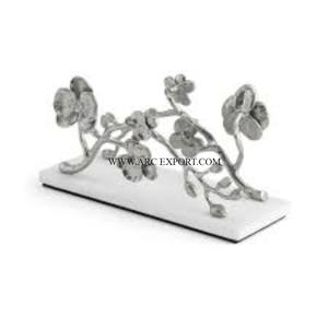 Base en marbre blanc fleur conception aluminium plaqué or support de stockage de mouchoirs Vintage maison et Restaurant distributeur de mouchoirs boîte - Product Image 2