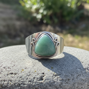 Colgante/Amuleto de Latón Chapado en Plata de Ley con Gema Verde, Hecho a Mano, Estilo Vintage, Ajustable para Mujer - Product Image 4