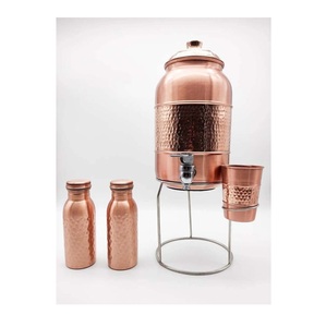 Distributeur d'eau en cuivre de style antique avec une forme ronde classique améliorant la maison tout en offrant des avantages de purification de l'eau - Product Image 3