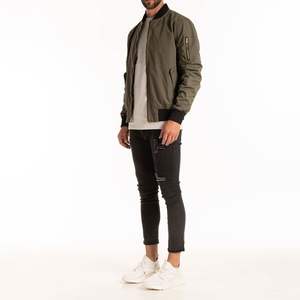 Veste bomber pour homme la plus vendue, légère, respirante, coupe personnalisée, prix bas, OEM, printemps, personnalisation du logo, impression par sublimation - Product Image 2