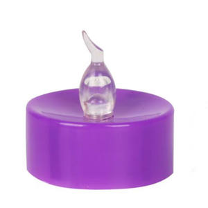 Velas electrónicas LED de colores con luz amarilla intermitente para decoración de fiestas - Product Image 3