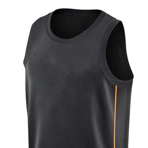 Conjuntos de camisetas de baloncesto profesionales personalizados al por mayor ropa deportiva transpirable y de secado rápido para verano diseño impreso - Product Image 5