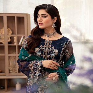 Salwar Kameez indien brodé de luxe pour femmes, vente à prix réduit, tenue de fête de mariage, robes Ramsha en gros, tissu organza - Product Image 5