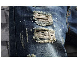 กางเกงยีนส์ขาสั้นทรงตรงสไตล์วินเทจสำหรับผู้ชาย ขาดเซอร์ๆ เอวกลาง ใส่สบาย สไตล์ลำลองสำหรับฤดูร้อน - Product Image 3