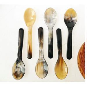 Cuillères en corne naturelle OX/COW pour la production de cuillères à café de haute qualité pour les fêtes et le bureau - Product Image 2