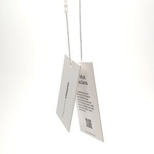 Ensemble d'étiquettes volantes en papier au toucher de luxe avec joint à ficelle étiquette pivotante en carton spécial conception personnalisée Logo marque pour vêtement - Product Image 5