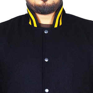 Veste bomber varsity en cuir véritable avec manches en laine de haute qualité personnalisée 2026 pour hommes Veste varsity en laine de mouton - Product Image 6