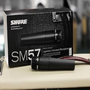 Microphone dynamique Shures SM57 de qualité supérieure avec bras articulé et kit de casque - Product Image 3