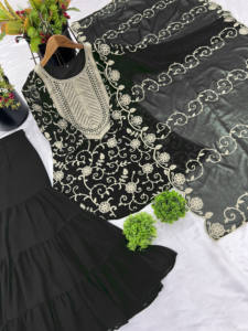 Ensemble Kurta Sharara noir brodé de luxe Unity, tissu en faux georgette de qualité supérieure - Product Image 2