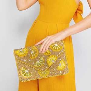 I Heart USA drapeau patriotique graine perlée bandoulière chaîne embrayage mode sac à main pour une utilisation en soirée - Product Image 1