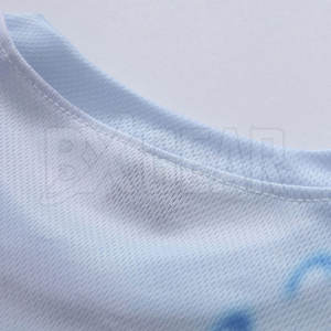 T-shirt à la mode pour hommes Sublimation imprimé avec un tissu respirant Ajustement élégant pour un usage confortable au quotidien - Product Image 5