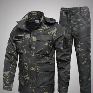 Vestes de pluie à fermeture éclair de haute qualité Veste softshell d'hiver OEM haut de gamme Vestes de neige coupe-vent à capuche pour hommes vente en gros - Product Image 5