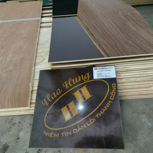 Contreplaqué filmé de haute qualité, norme Biz, contreplaqué filmé phénolique, 12-15-18-21 mm, E1 mélamine pour la construction et les meubles - Product Image 1