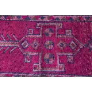 Alfombra vintage de 2.8x11.7 pies, alfombra turca tipo runner, alfombra de lana con lunares rosa y azul - Product Image 4