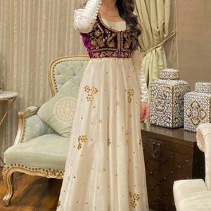 TENDANCE STYLISH DESIGNER INDIEN & PAKISTANI BRODERIE sur LE SOL LONGUEUR ROBE POUR FÊTE-WEAR DENTELLE DÉCORÉE ANNÉE 2023 - Product Image 1