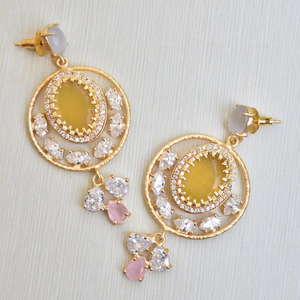 Pendientes de Latón de Exportación al por Mayor con Circonita, Joyería de Piedras Preciosas Auténticas, Acabado de Latón Satinado, Pieza de Moda Perfecta - Product Image 5