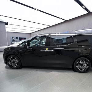 2024 para Geely Zeekr 009 MPV vehículo eléctrico nueva energía de largo alcance Dual Motor R17 tamaño del neumático dirección izquierda caja de cambios automática 4WD - Product Image 1