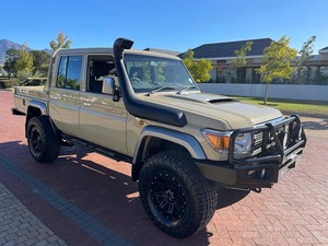 Toyotas Land ccruiser 79ซีรีส์ V8 LX DC 70th ครบรอบค่อนข้างจะใช้กับเบาะหนังกล้องซ้ายพวงมาลัยด้านหลัง - Product Image 5