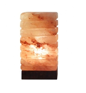 Lampe de nuit en sel rose de l'Himalaya sculptée dans un artisanat naturel de rehausseur d'ambiance de style Feng Shui - Product Image 1